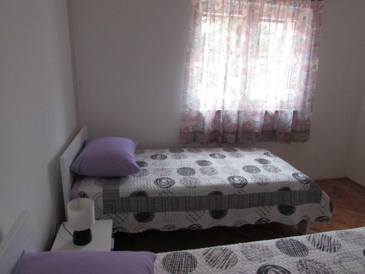 Room Bioci Sibenik Luaran gambar